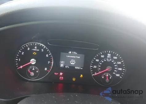 2019 Kia Sorento 3.3L Lx z USA, uszkodzony, nr VIN 5XYPGDA59KG488132